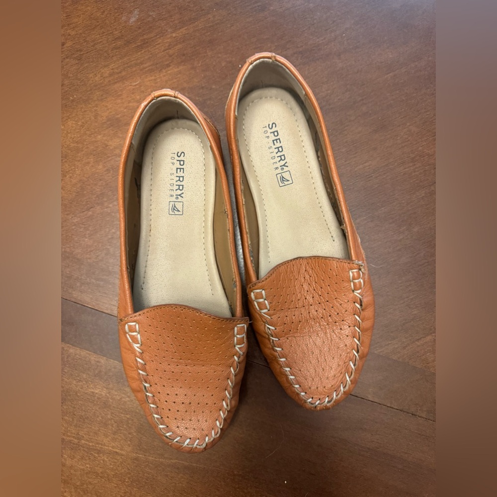Sperry Women's Tan Leather Moccasin Flats